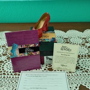 Just The Right Shoe Mini Collectible